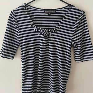 Lace Up Mid Sleeve Tee